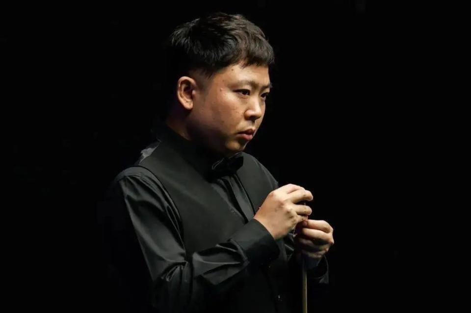 遞出一個訊 遞出一個訊