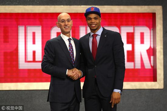 承载比赛的 承载比赛的